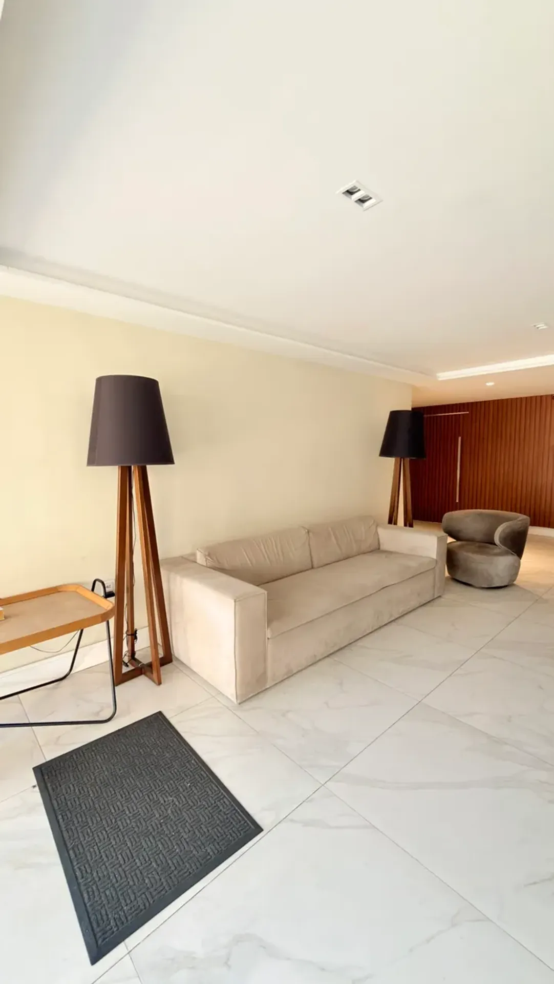 Apartment on the 4th floor with a jacuzzi — photo 12
