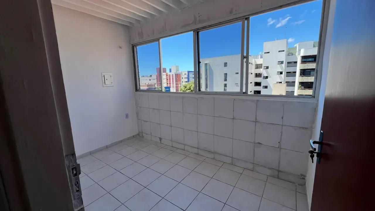 135 m² apartment with 4 bedrooms and 1 en-suite — photo 19