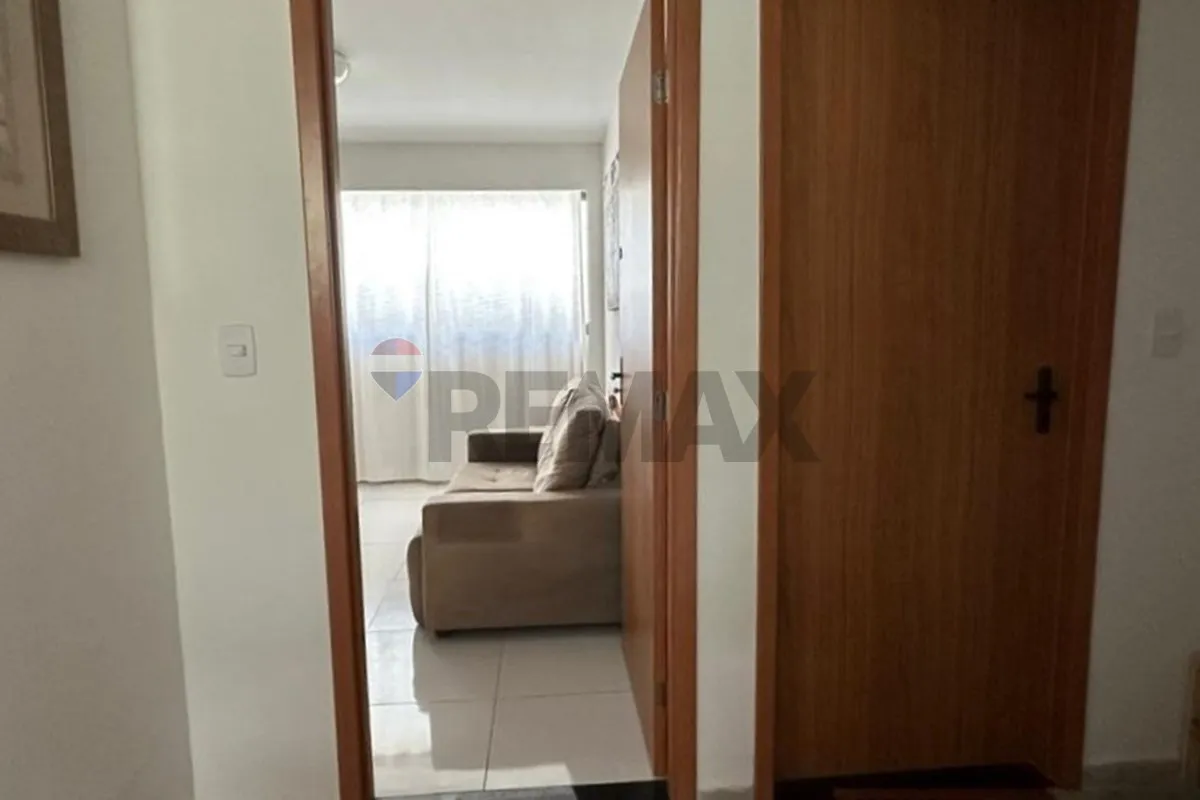 Home office in a 2-bedroom apartment, 43 m² — photo 21