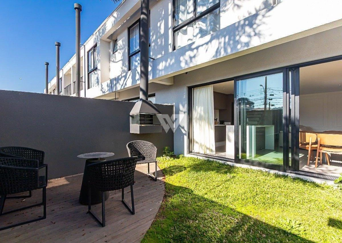 Townhouse with 3 en-suite bedrooms and 2 parking spaces — photo 17