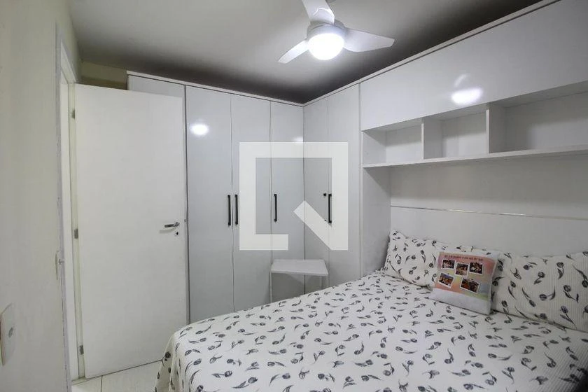 Apartamento amueblado de 3 dormitorios con balcón acristalado — photo 37