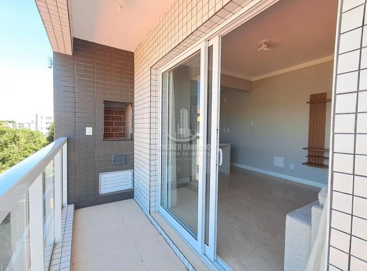 Furnished 2-bedroom apartment with balcony — photo 8