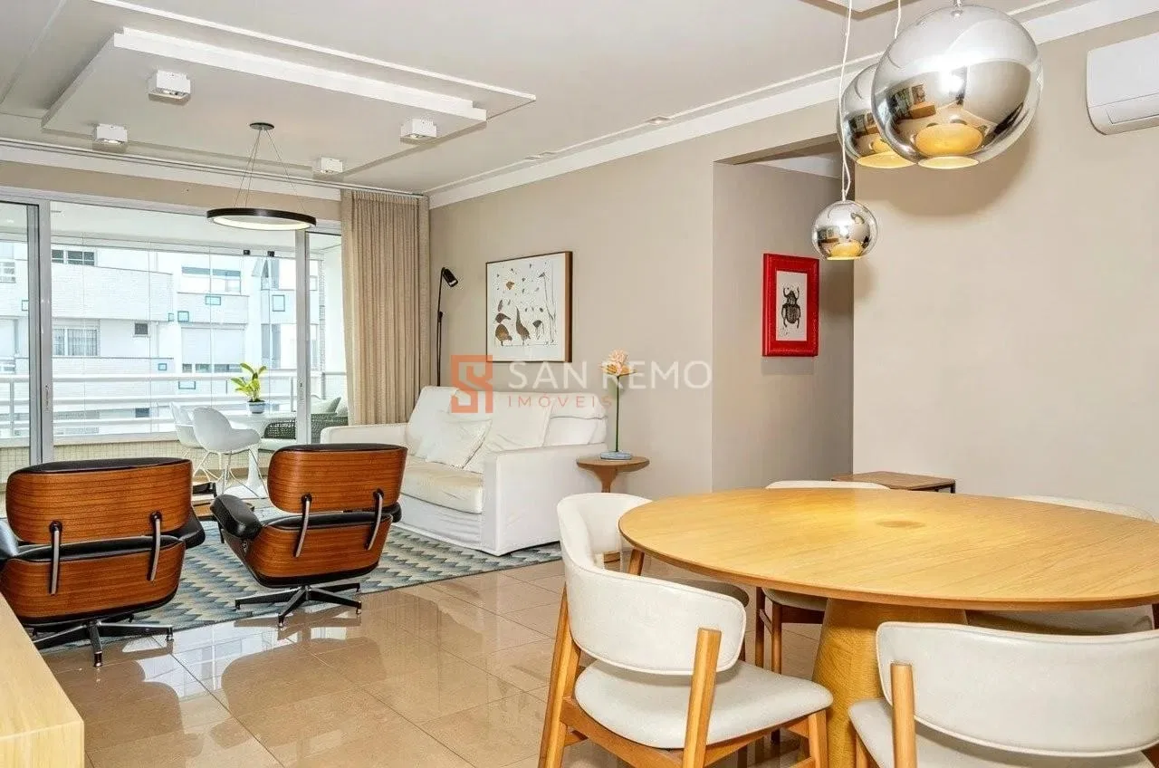 Furnished apartment, 160 m², with a grill on the balcony