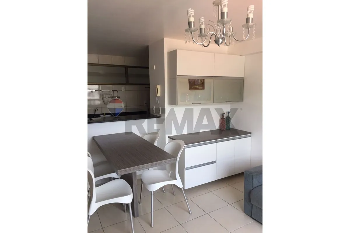 Apartamento de 1 quarto em condomínio com piscina