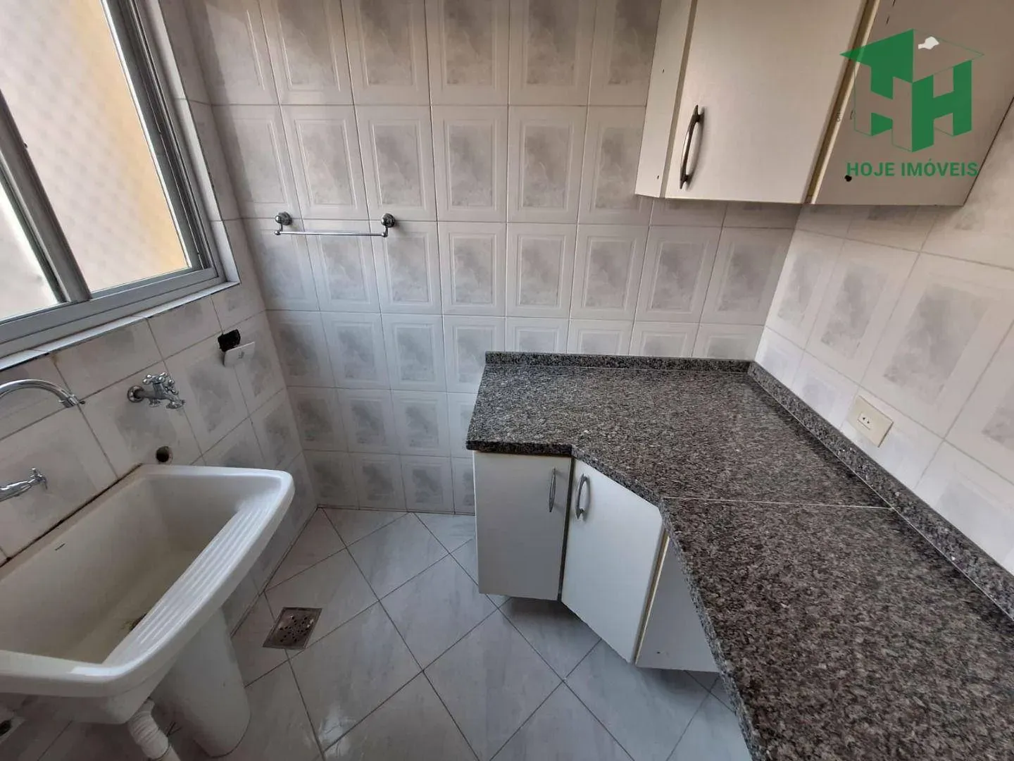 Apartment, 56 m², with wood or laminate floors — photo 26