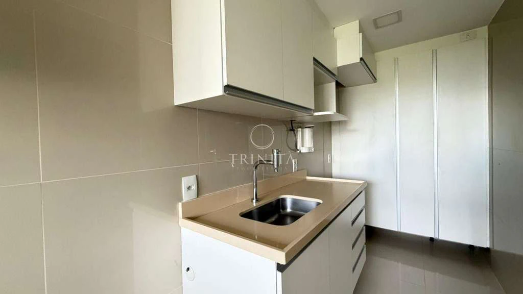 Unfurnished 2-bedroom apartment with suite and 72 m² — photo 2