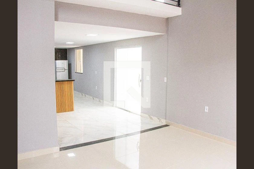 Rental house with 4 bedrooms and 250 m² open-plan kitchen — photo 19