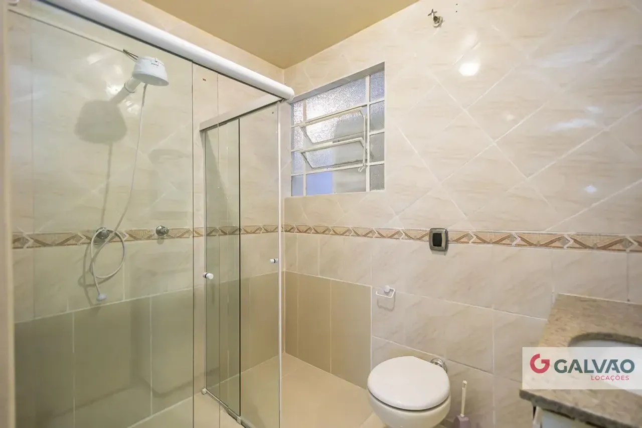 Apartamento con cocina cerrada y 3 dormitorios — photo 7