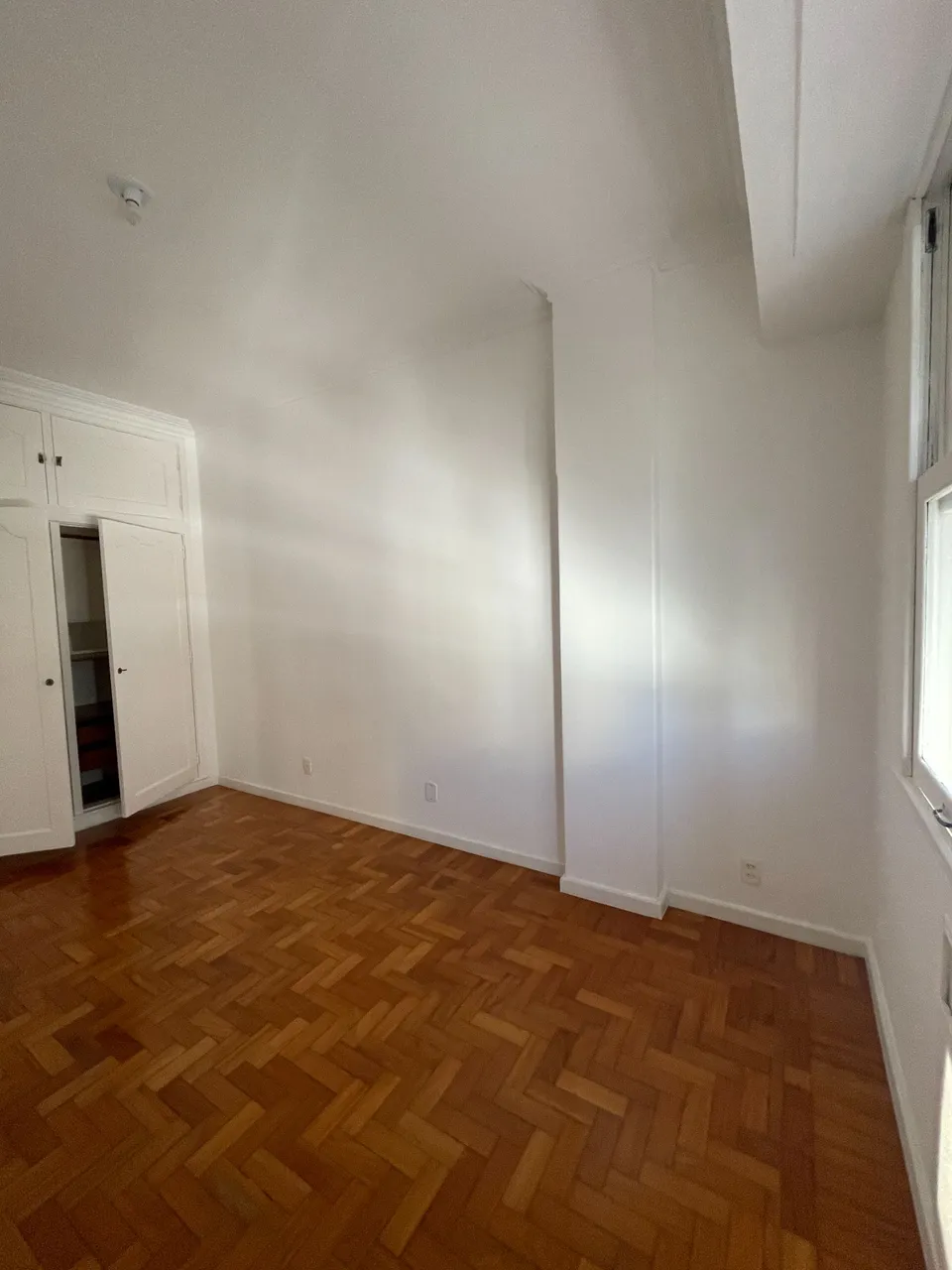 Apartment with open-plan kitchen, 3 bedrooms and parking — photo 9