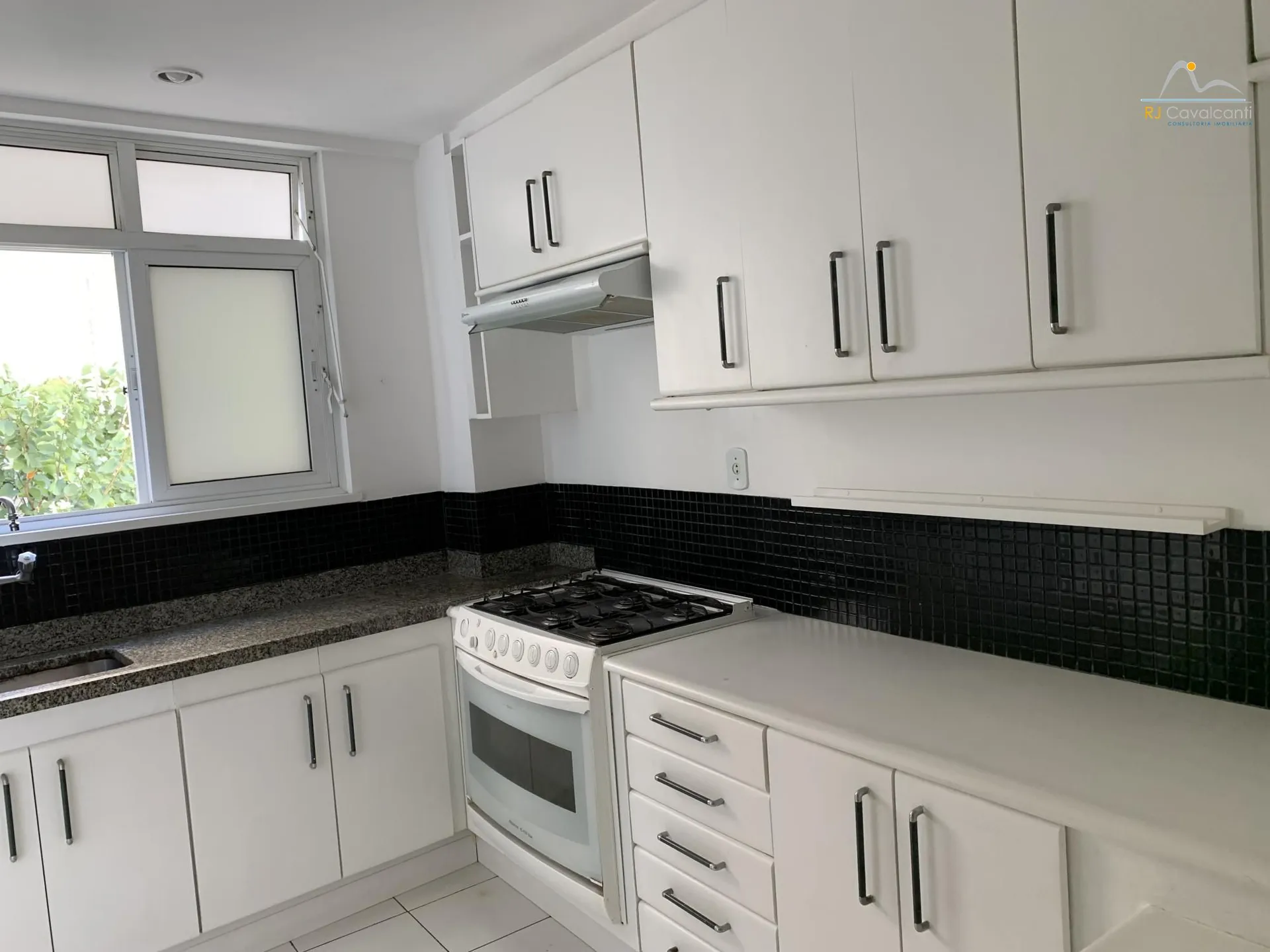 Квартира 155 м² з 3 спальнями та 3 ванними — photo 31