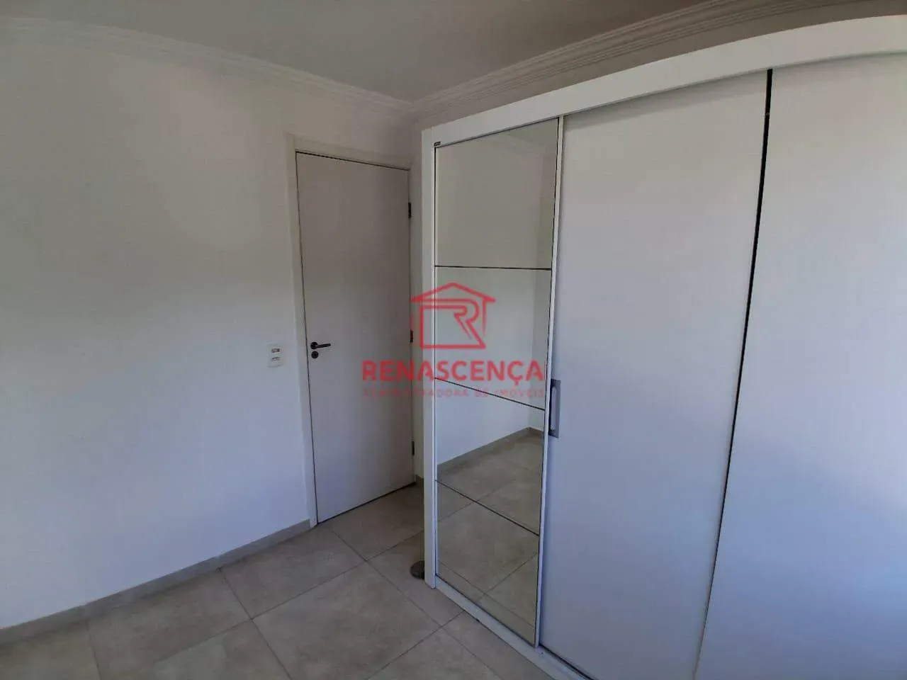 Apartamento térreo interno com cozinha fechada a gás — photo 23