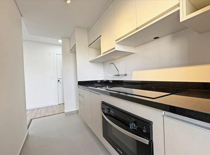 Квартира з 2 спальнями (69 м²) і 1 місцем, є suite — photo 8