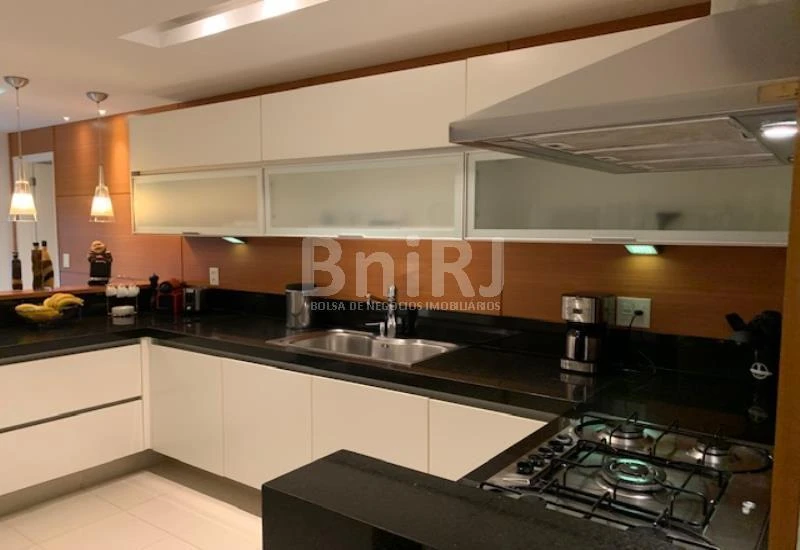 Apartamento mobiliado de 260 m² com 4 dormitórios e churrasqueira — photo 10