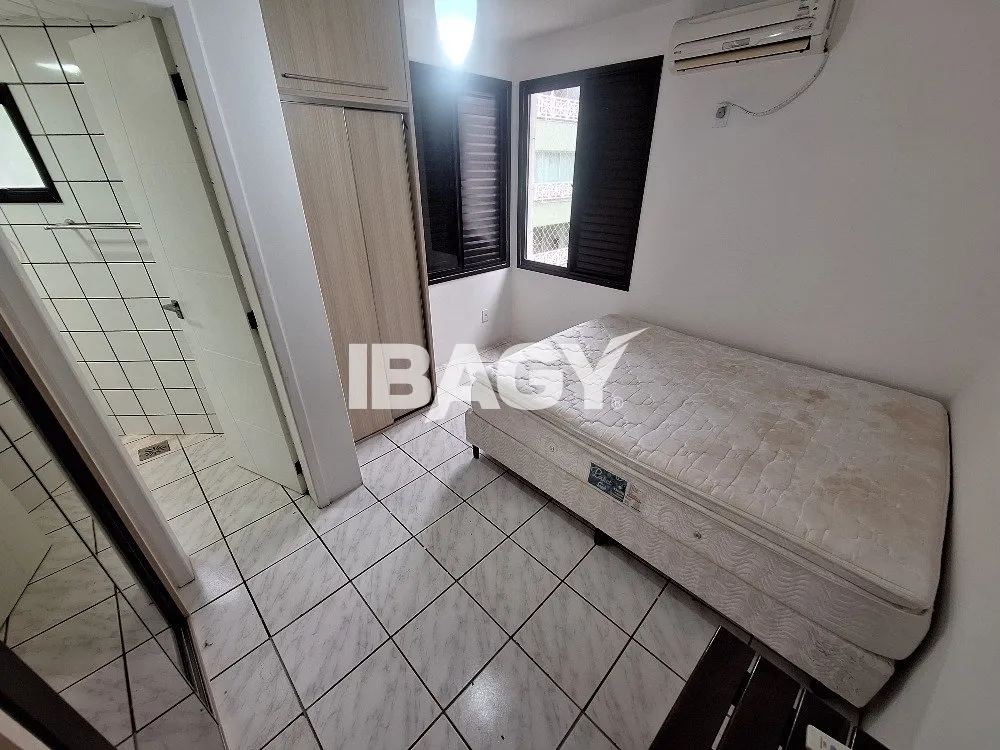 Apartamento de 3 dormitorios con parrilla en la terraza — photo 14