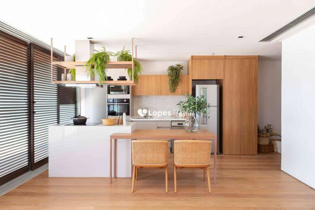 Furnished 130 m² apartment with 1 bedroom and private BBQ — photo 18