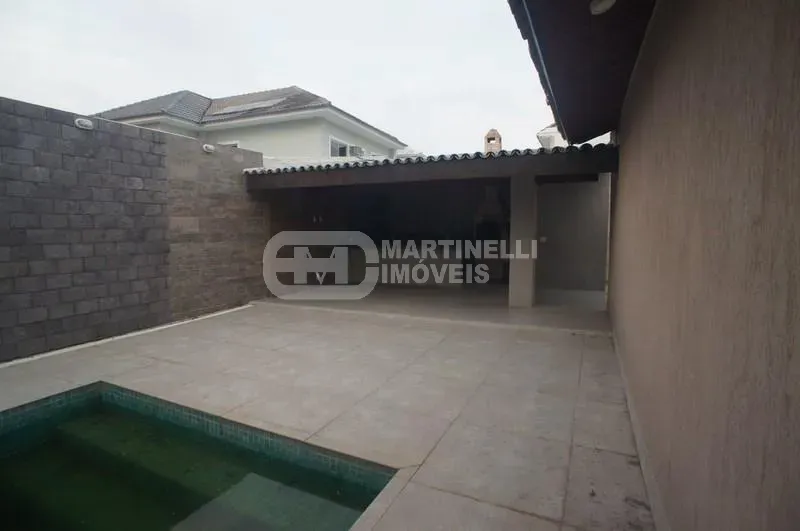 Casa de 420 m² com varanda gourmet e banheira — photo 21
