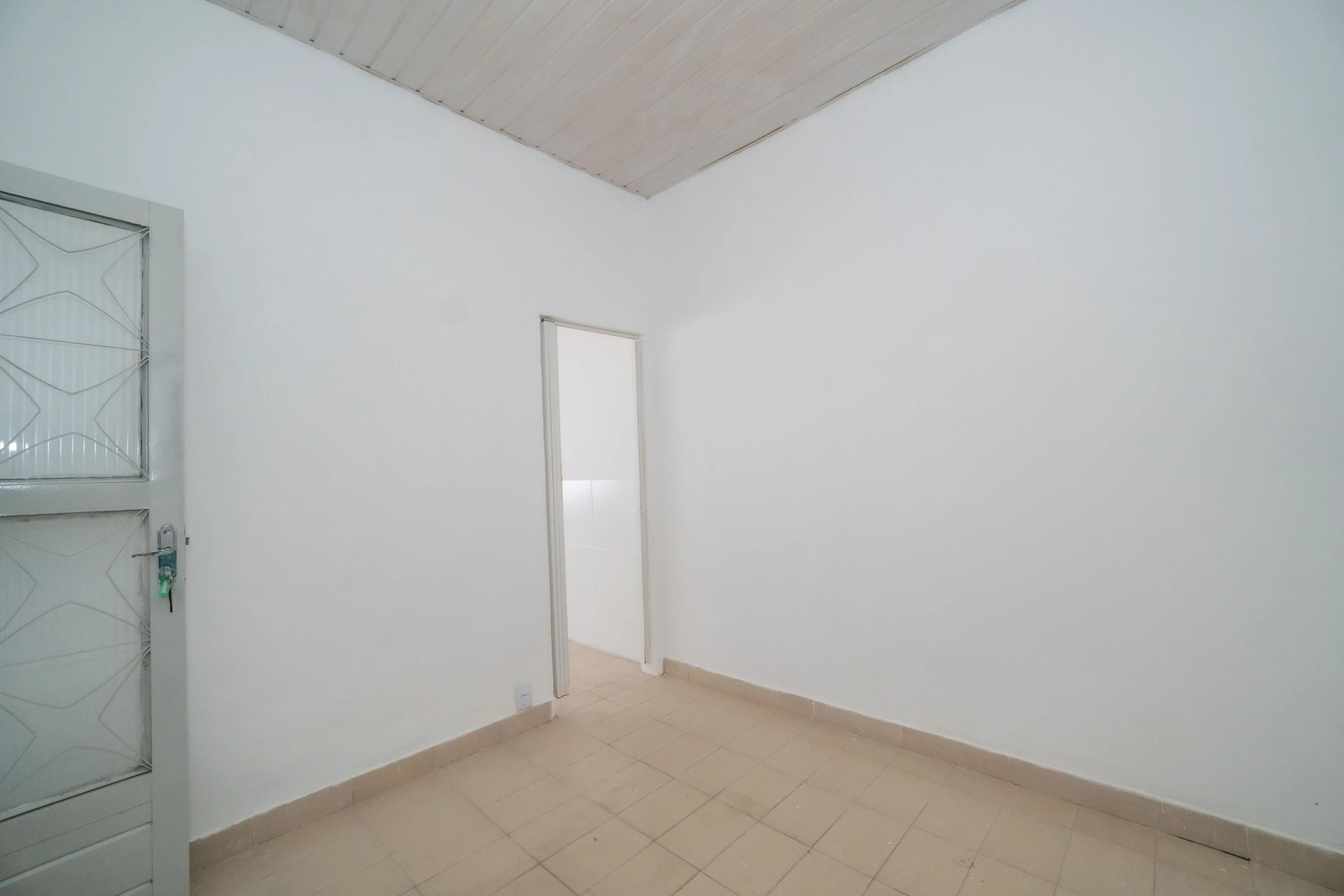 2-bedroom house with a garden — photo 20