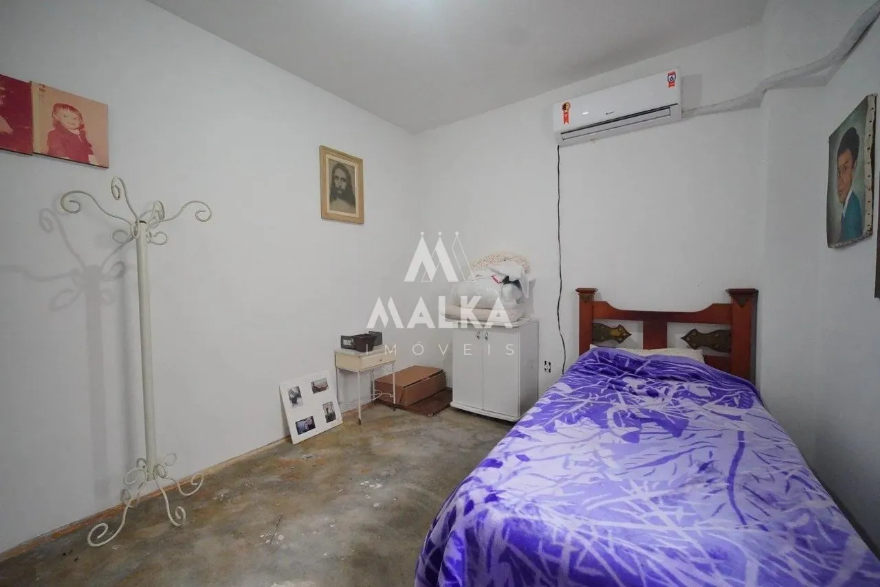 180 m² house with a mountain view and a home office — photo 10