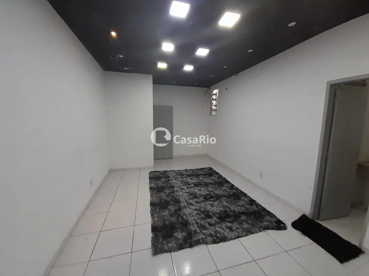 House with 3 bedrooms, 2 suites, separate kitchen — photo 13
