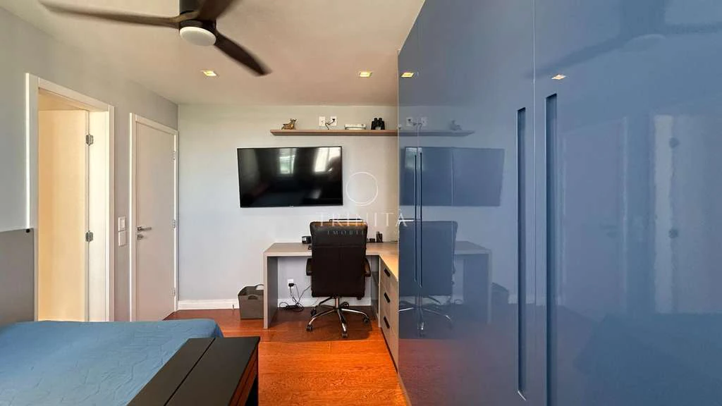 158 m² apartment with 3 bedrooms and open-plan kitchen — photo 21