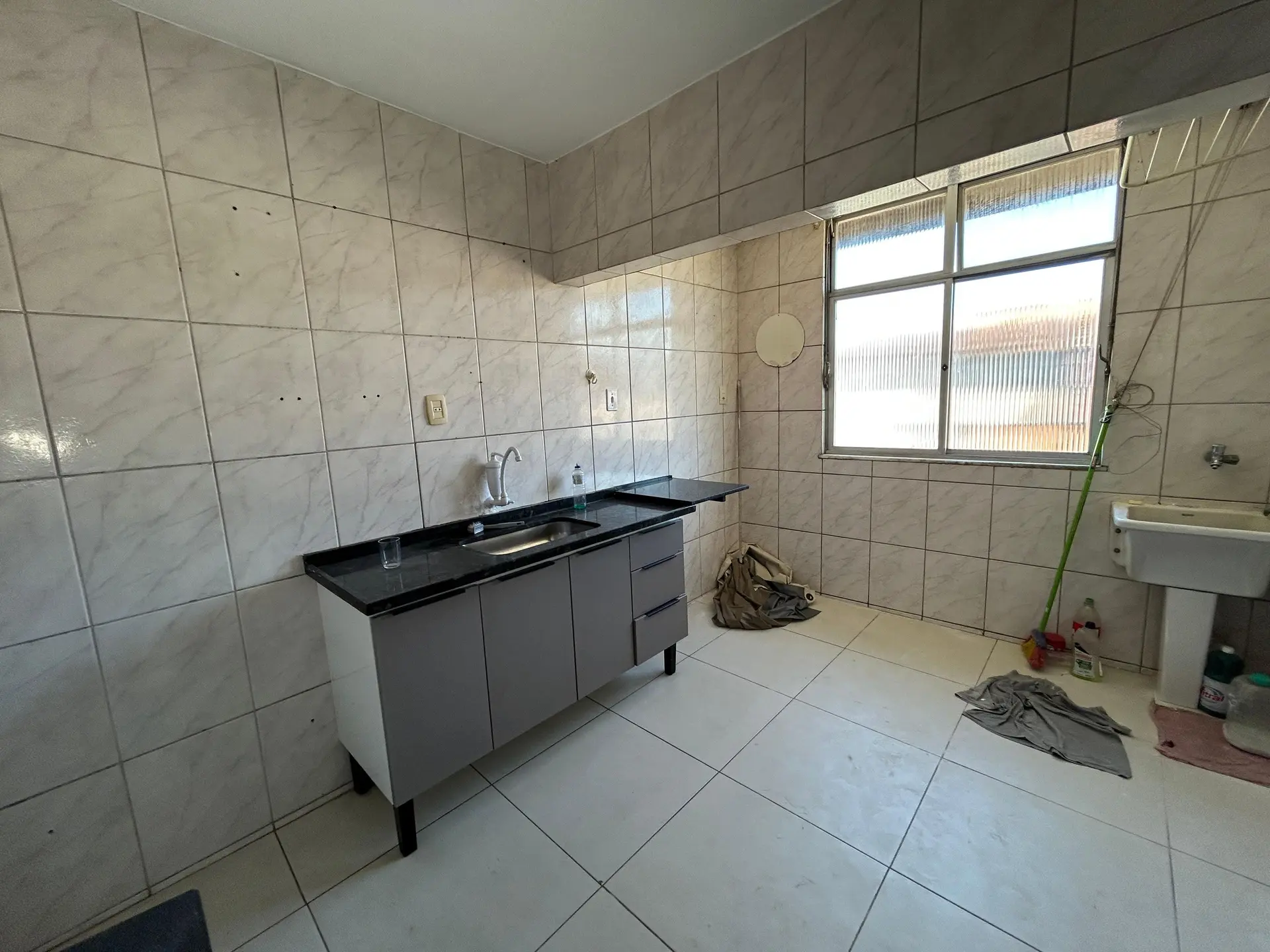 Unfurnished 3-bedroom apartment with 2 baths, no parking — photo 10