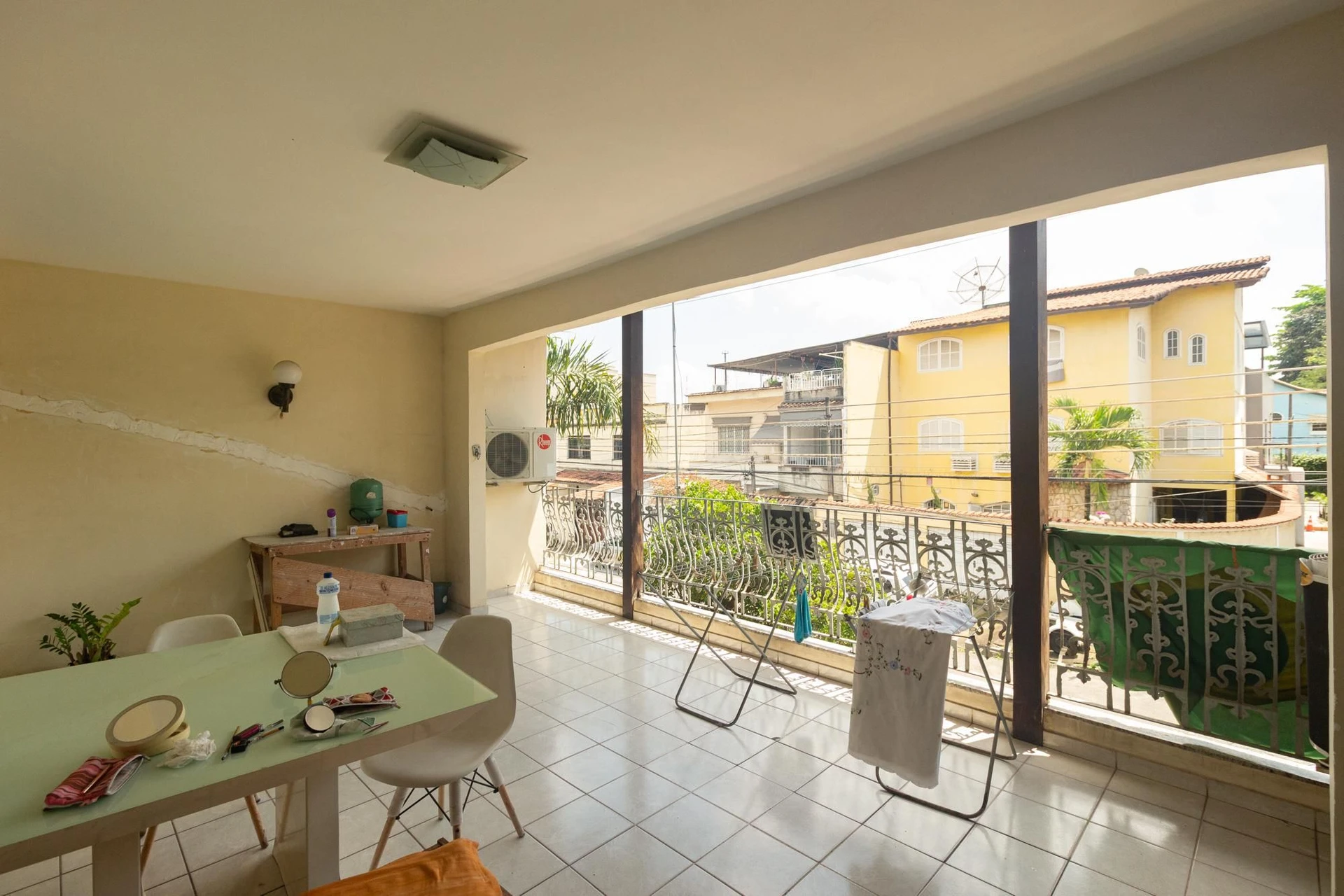 Casa de 100 m² com jardim e máquina de lavar — photo 9