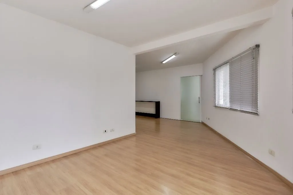 3-bedroom apartment with balcony and 120 m² — photo 21