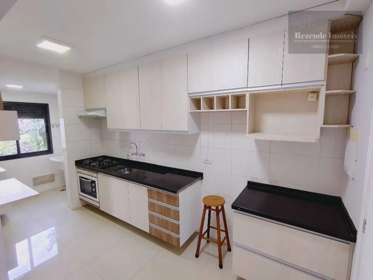 Apartamento de 2 dormitórios com varanda e churrasqueira — photo 4