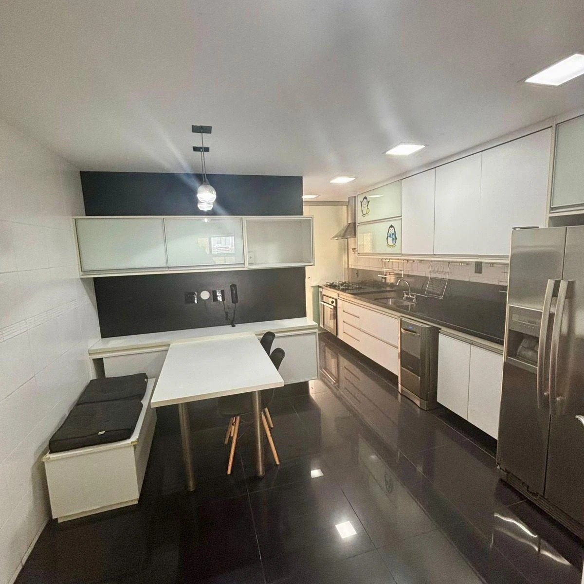 Furnished 150 m² apartment with 2 en-suite bedrooms — photo 6