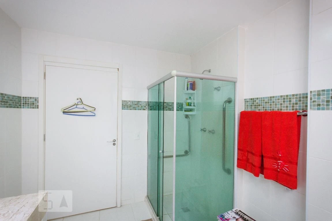 Furnished 1-bedroom apartment with 1 bathroom and 1 parking — photo 3