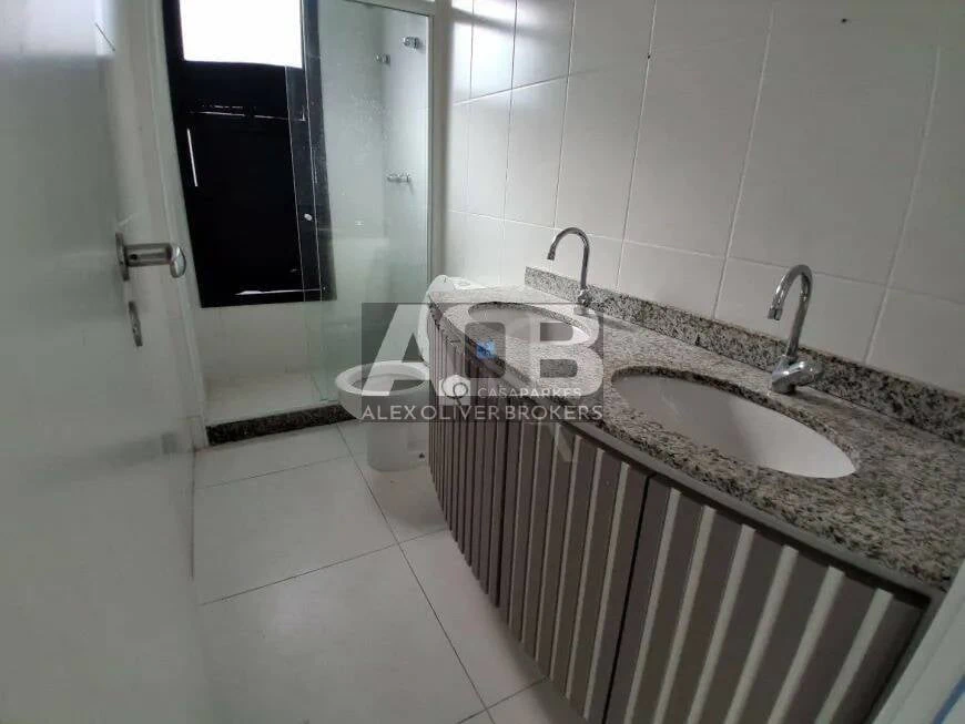 Casa duplex com 3 suítes e cozinha com fogão a gás — photo 12
