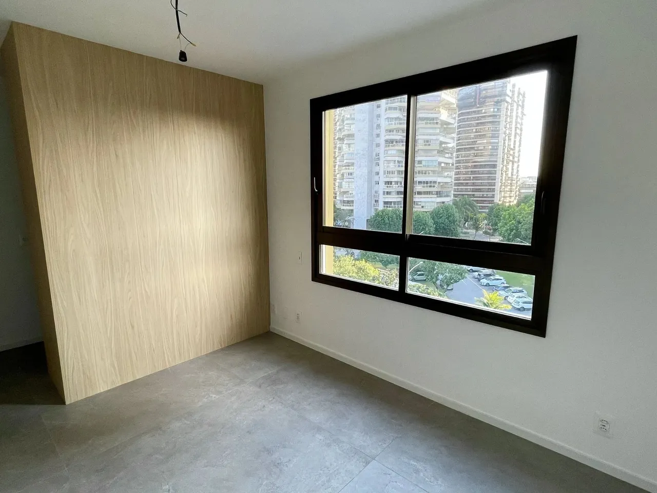 Apartment with 3 bedrooms, 3 bathrooms and balcony — photo 18