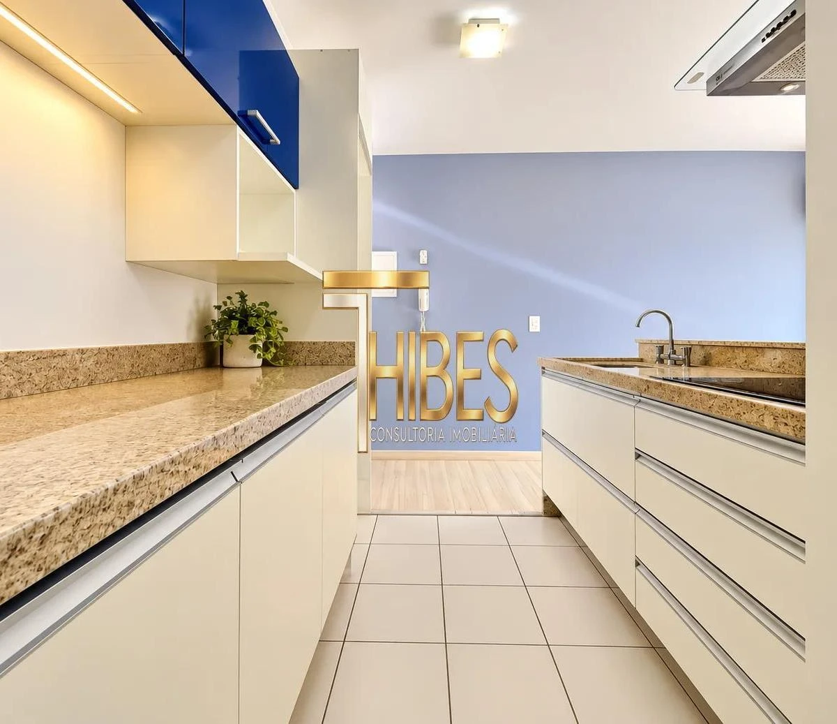 Apartamento, 110 m², com janelas do piso ao teto — photo 19