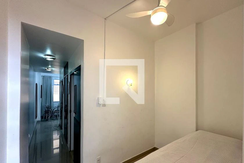 1-bedroom apartment with a closed kitchen and gas stove — photo 21