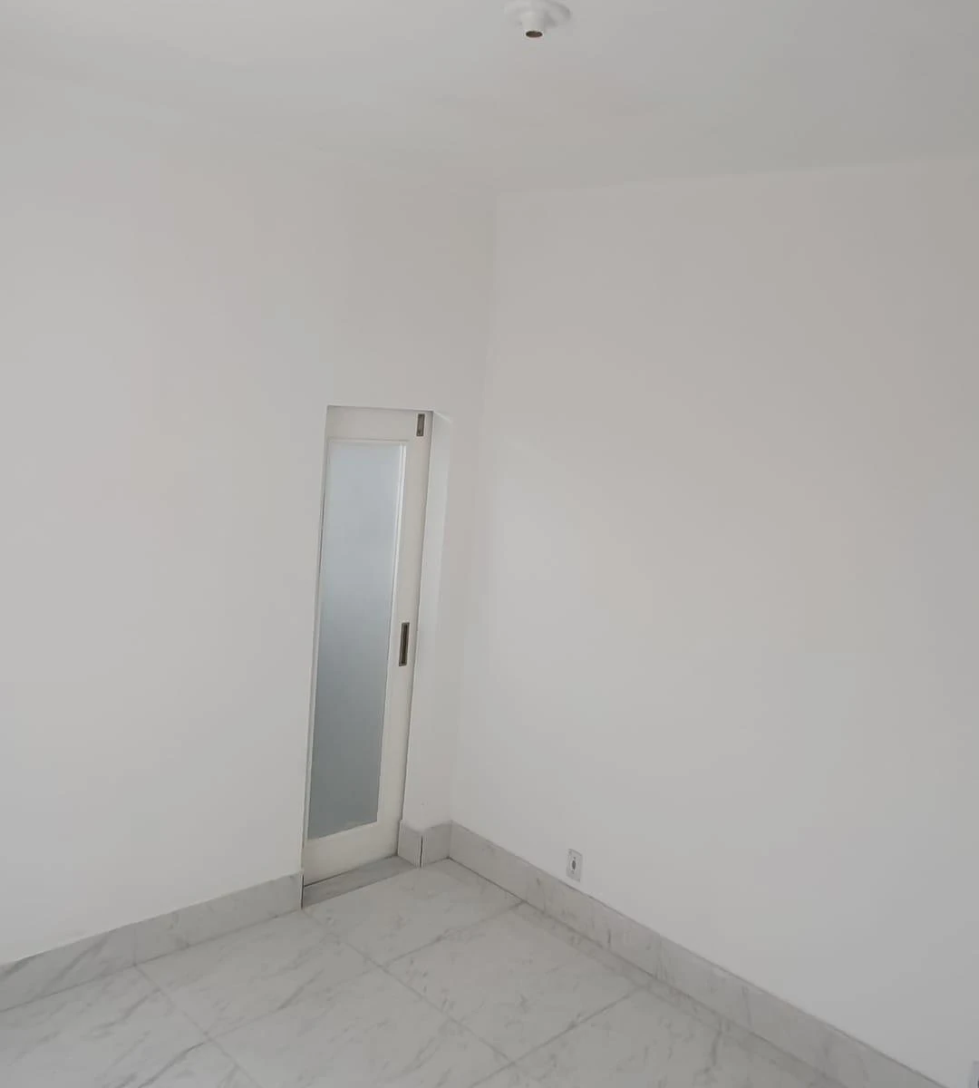 Unfurnished 75 m² apartment with 2 bedrooms and 1 suite — photo 17