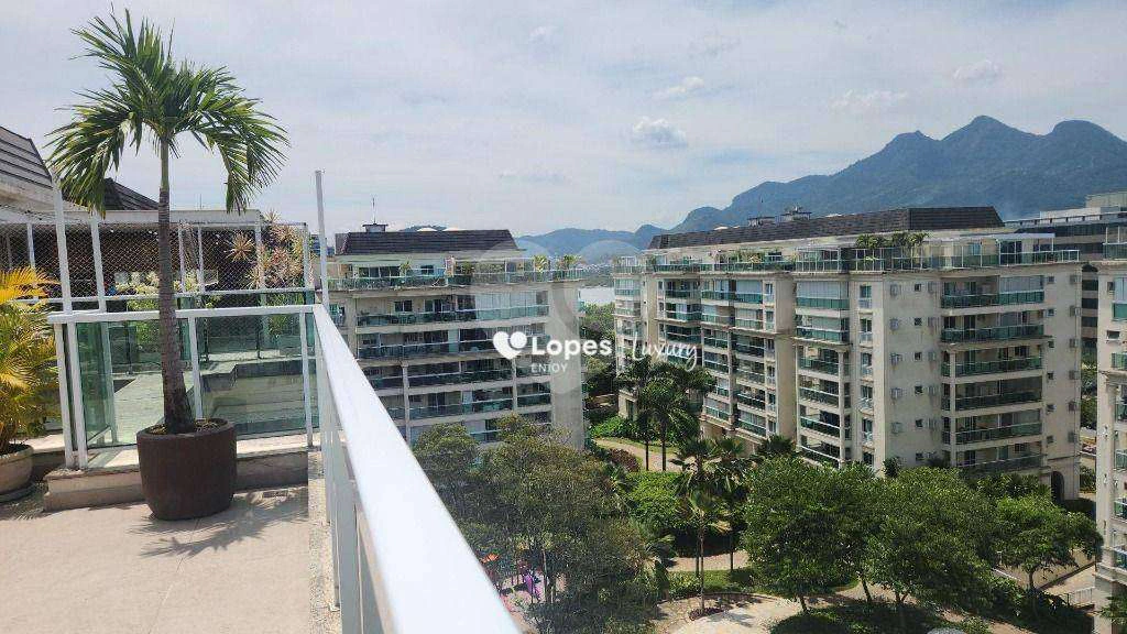 Furnished duplex penthouse with 3 parking spots and 203 m² — photo 22