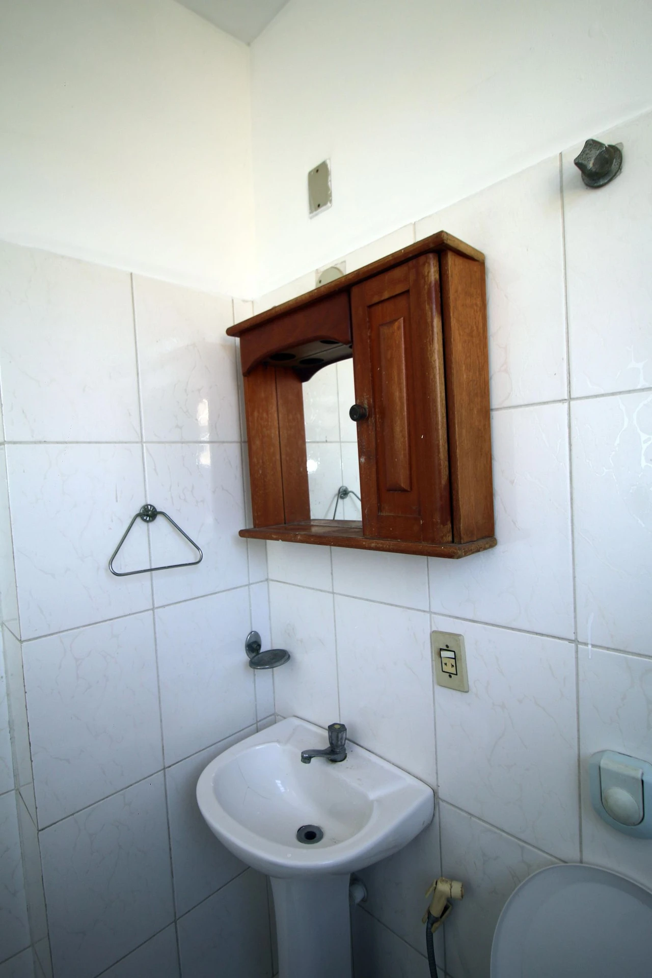 2-bedroom apartment with 1 bathroom and no parking — photo 19