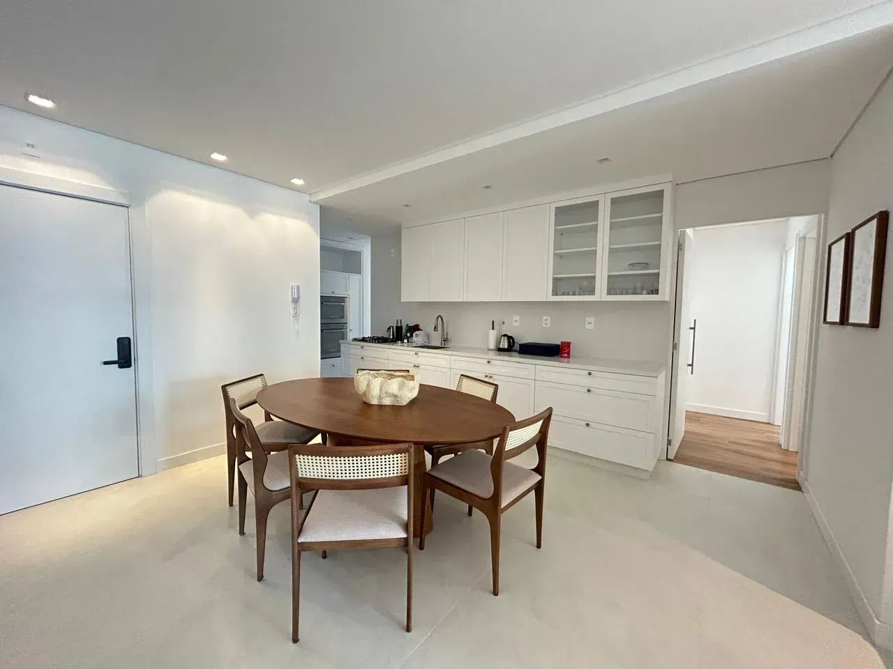 Apartamento amueblado de 3 suites y 115 m² — photo 8