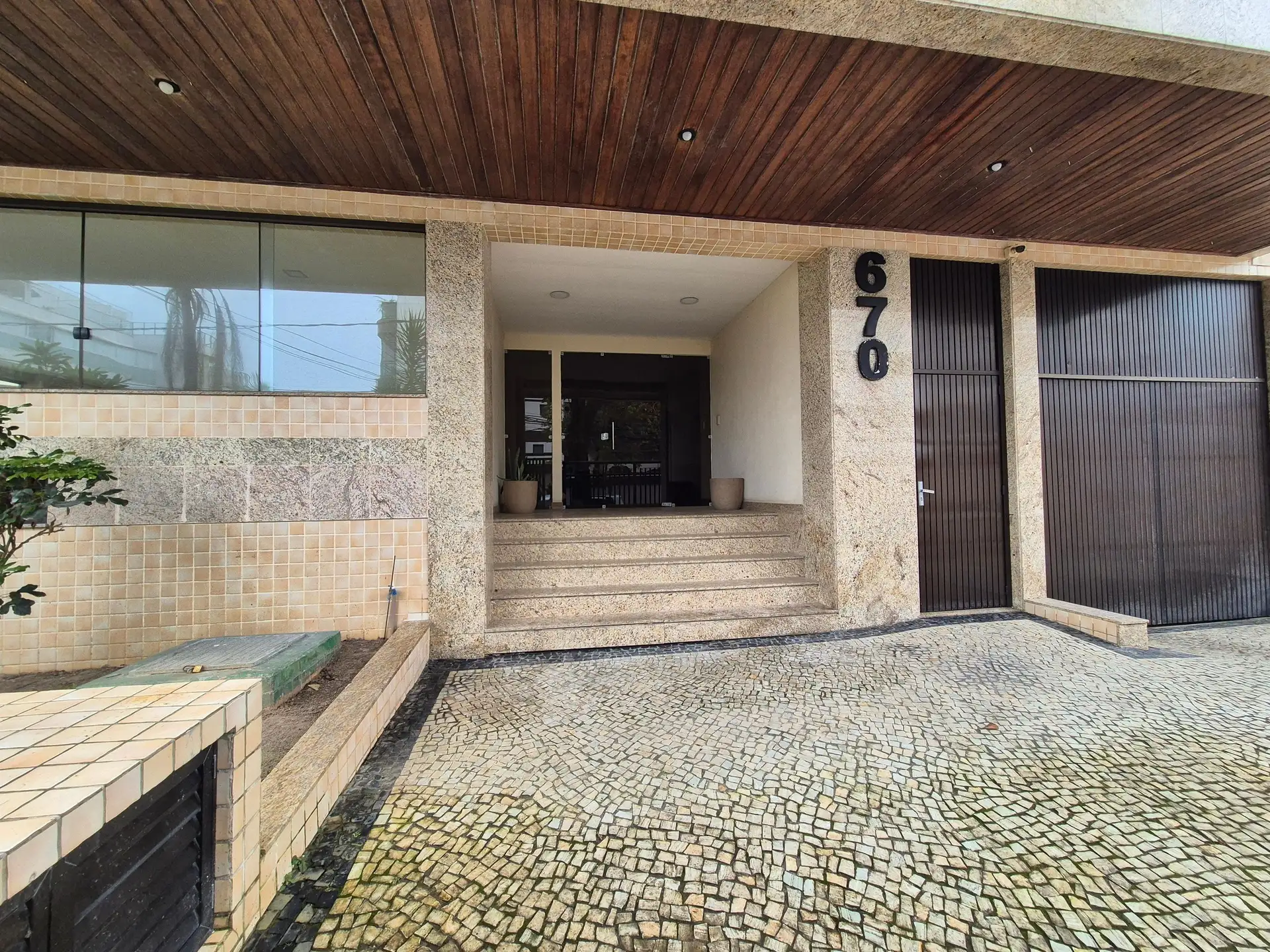 Furnished apartment, 180 m², with a dishwasher — photo 44