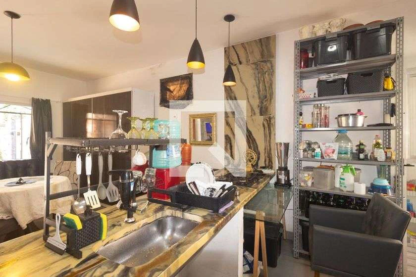 Furnished house with 2 bedrooms and 155 m² — photo 4