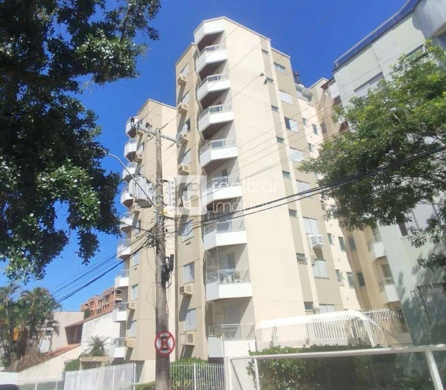 Duplex apartment with 5 bedrooms and 228 m² — photo 3