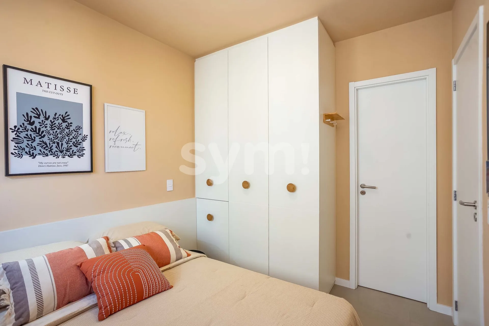 Furnished 48 m² apartment with 1 bedroom and open-plan kitchen