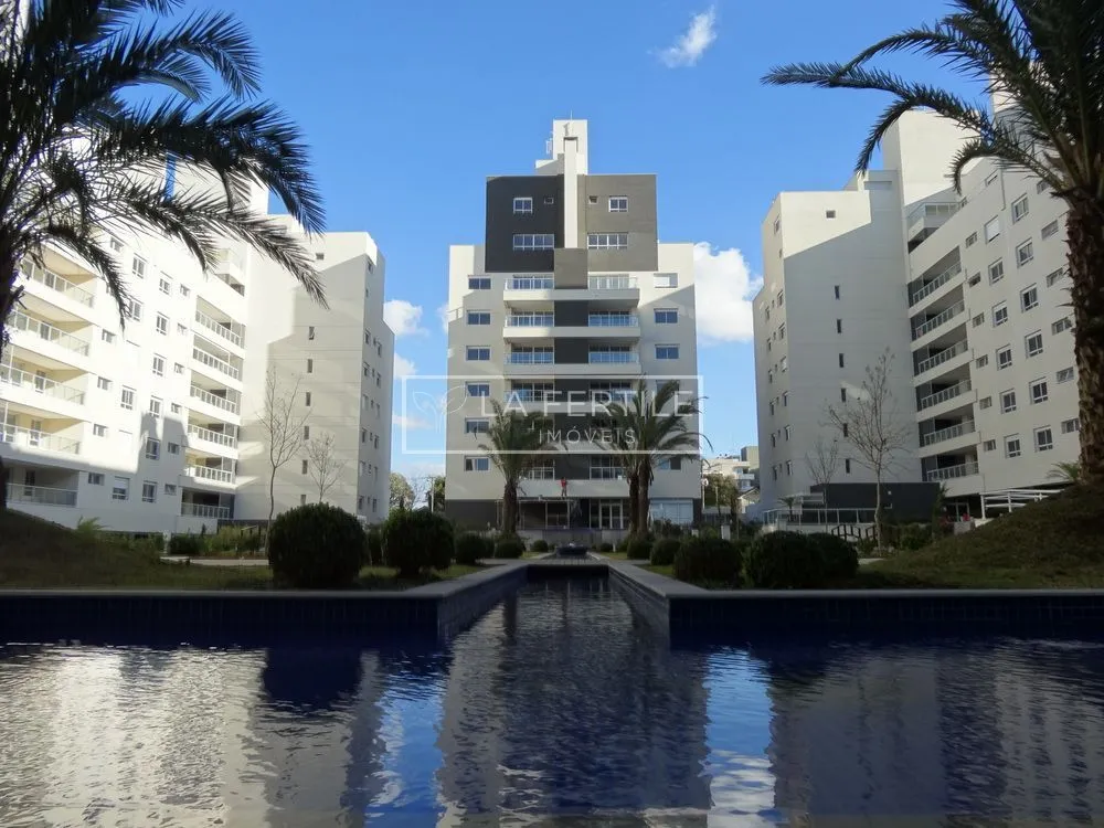 Apartamento de 3 dormitorios con 3 baños y 158,14 m² — photo 2