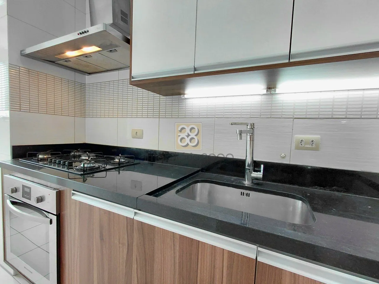 Apartment, 68 m², with a grill on the balcony — photo 7