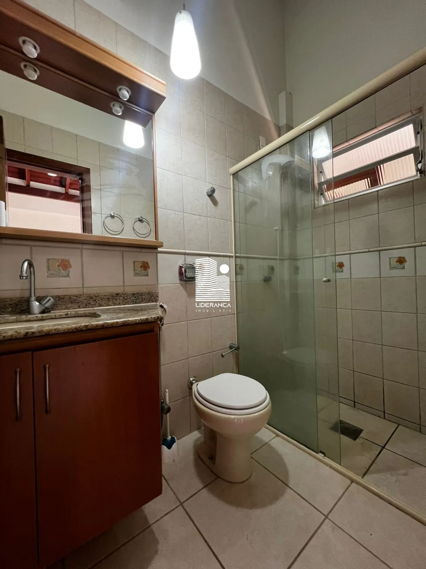 180 m² house with 3 bedrooms, 2 baths and a balcony — photo 25
