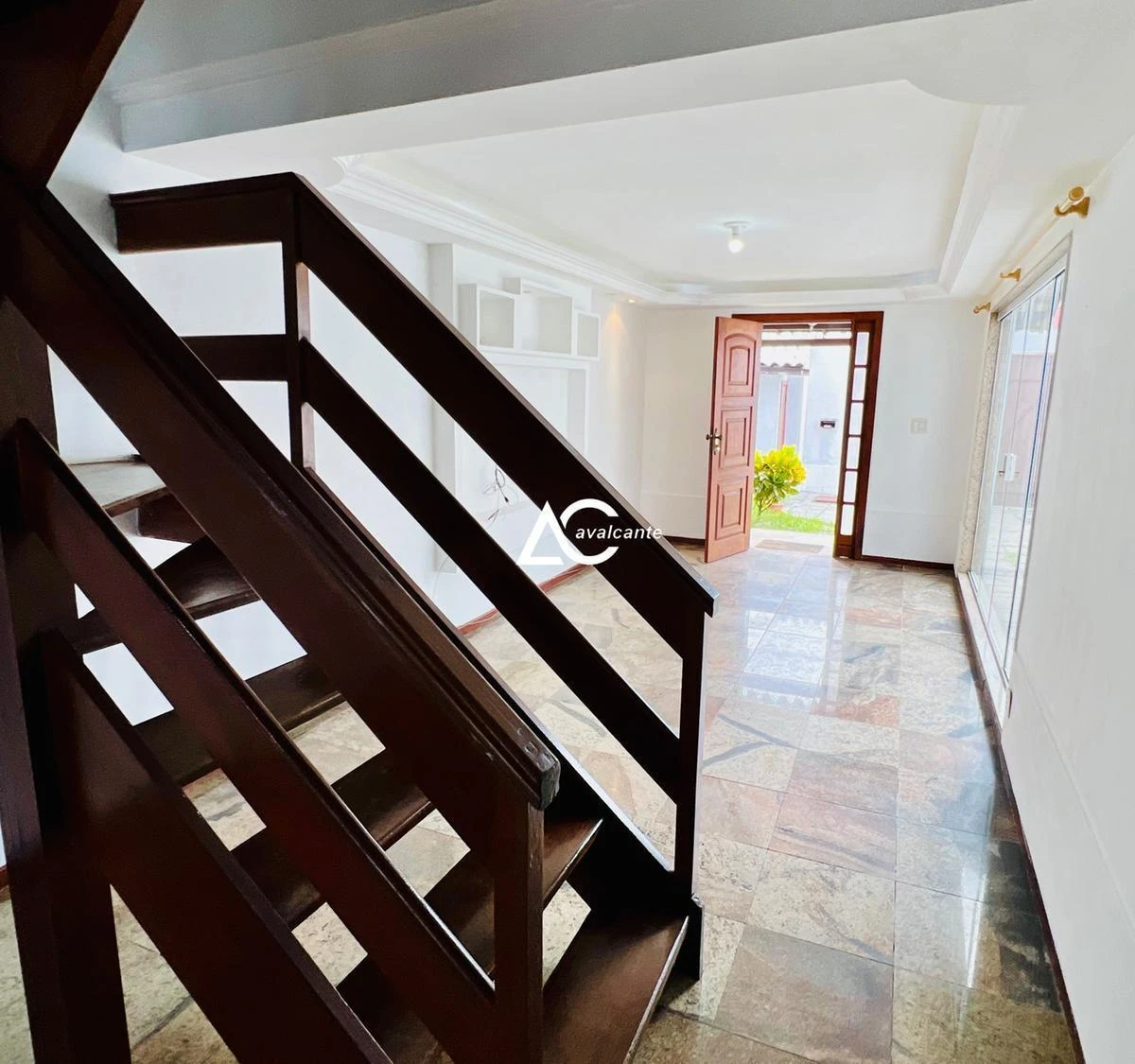 Дом 200 м² с отдельной кухней и 3 парковками — photo 29