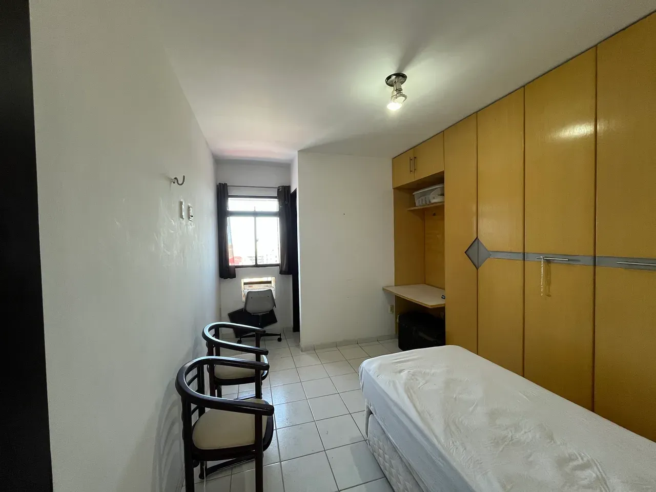 Вид на воду та 4 спальні: квартира 156 м² — photo 11
