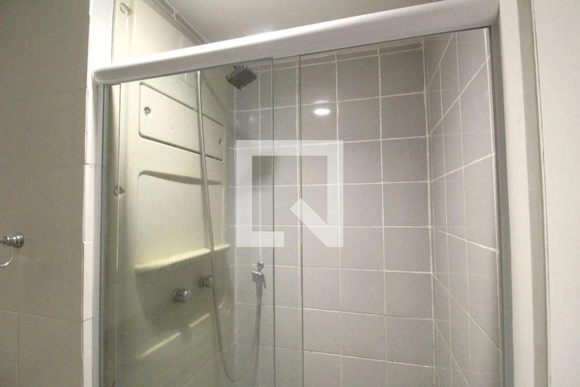 3-bedroom apartment in a building with a sauna — photo 31