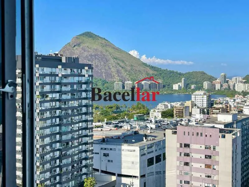 Furnished 52 m² apartment with 1 bedroom and parking — photo 3