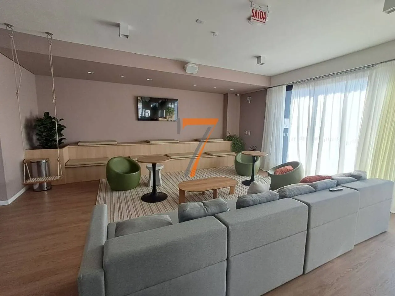 Furnished studio with 1 bedroom and 30 m² — photo 9